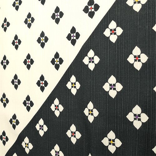 Furoshiki „Yotsuba Komon Kuro" – Detailansicht 2, HAMAMONYO