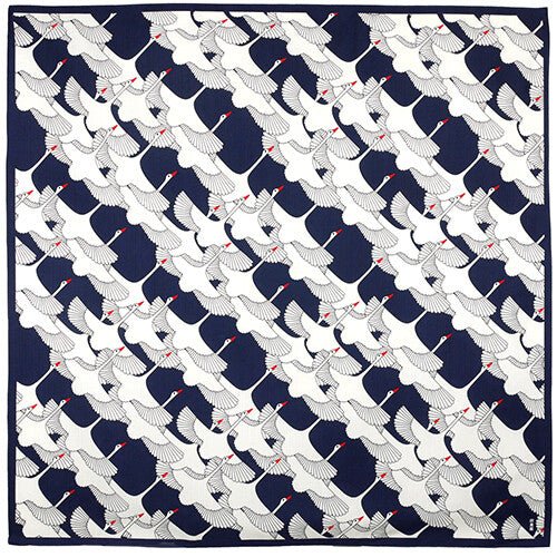 Furoshiki „Shukuzuru“ – Festlicher Kranich in Marineblau auf Baumwoll-Shantung, HAMAMONYO