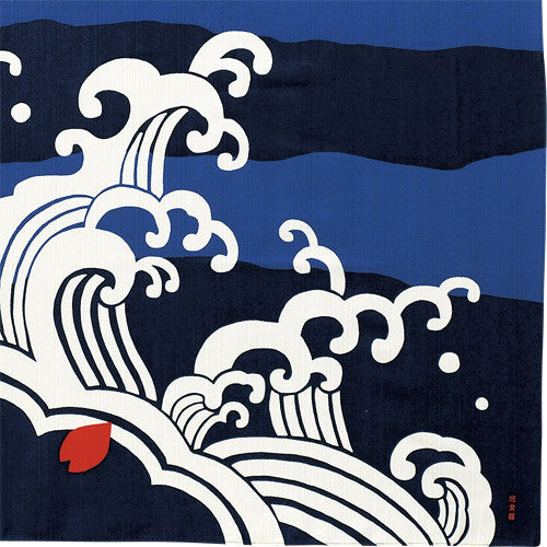 Furoshiki „Fujisan to Ōnami Kon" (groß) – stilisierter Fuji mit großen weißen Wellen im Ukiyo-e-Stil auf marineblauem Grund, HAMAMONYO