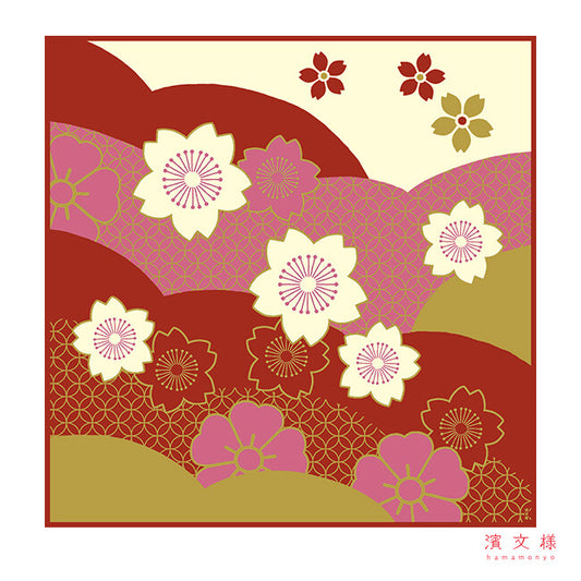 Furoshiki „Sakura Nishiki" (groß) – große Kirschblüten in Creme und Rosa vor geschwungenen Flächen in Rot und Senfgelb mit feinem Shippō-Muster, HAMAMONYO